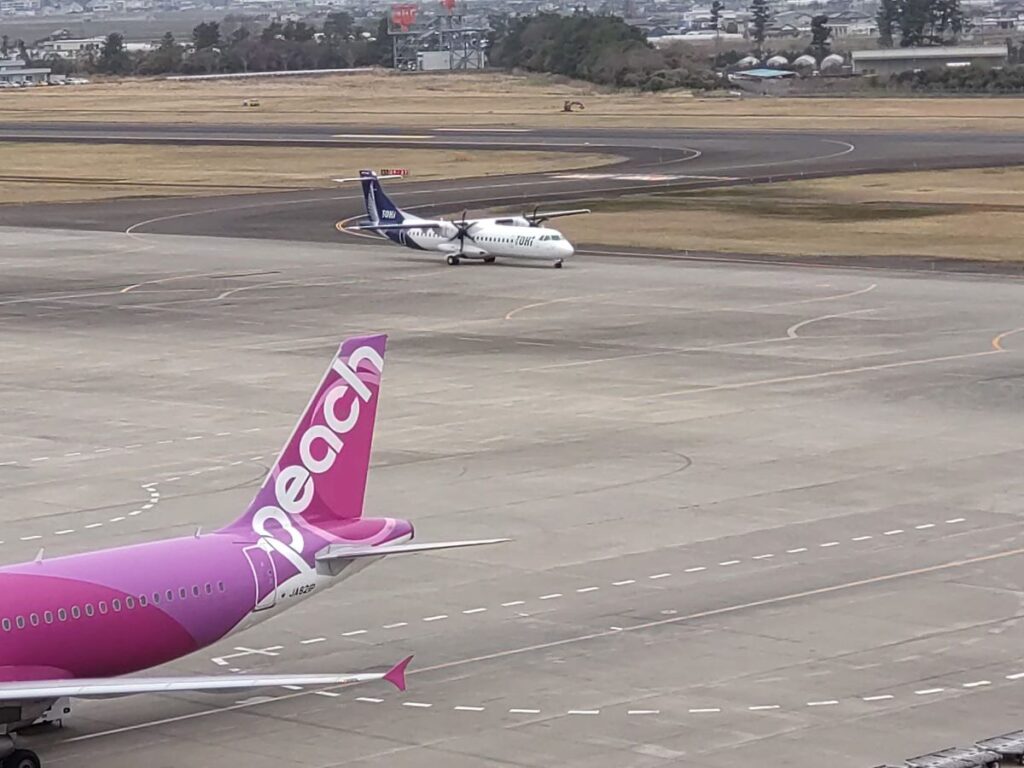 TOKI AIR（トキエア）の飛行機